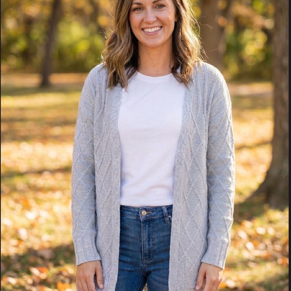 Belldini Light Gray Diamond Knit Cardigan